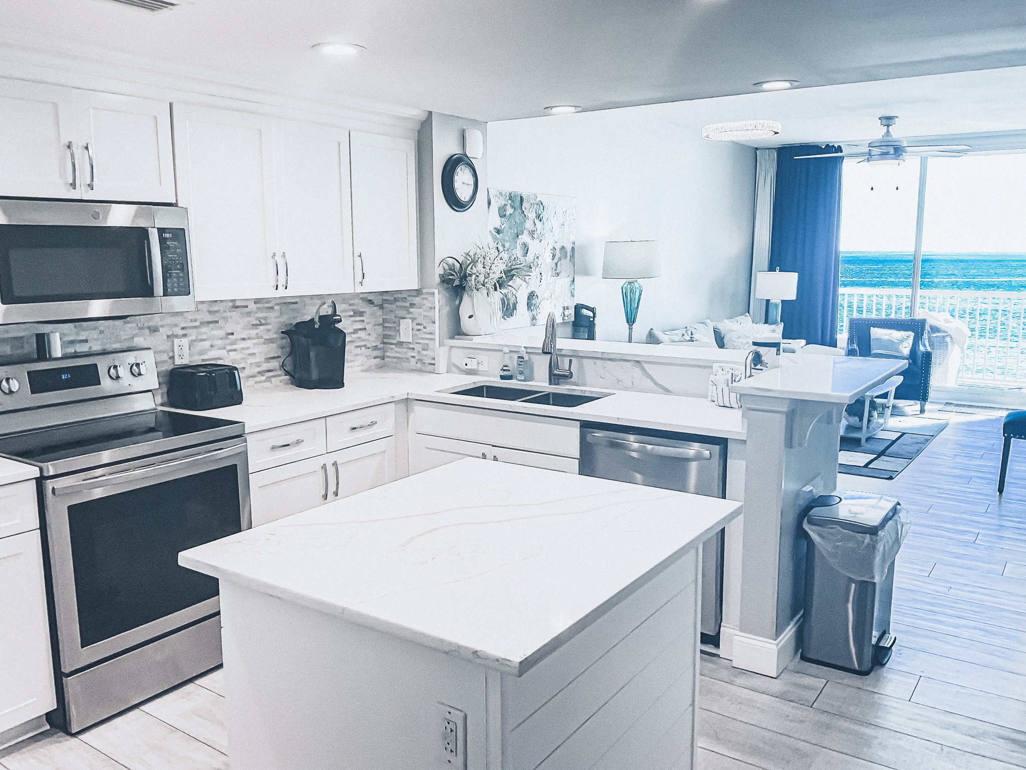 Majestic Kitchen